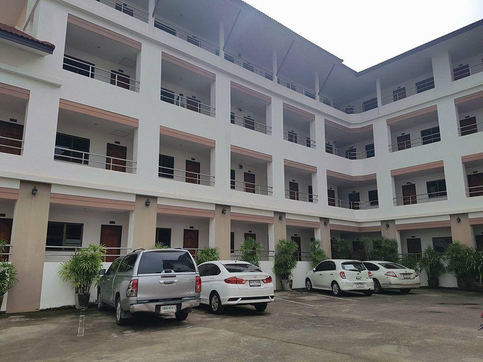 Jj Palace เจเจ พาเลซ Ban Si Than Exterior photo